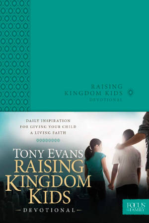 Book cover of Raising Kingdom Kids Devotional